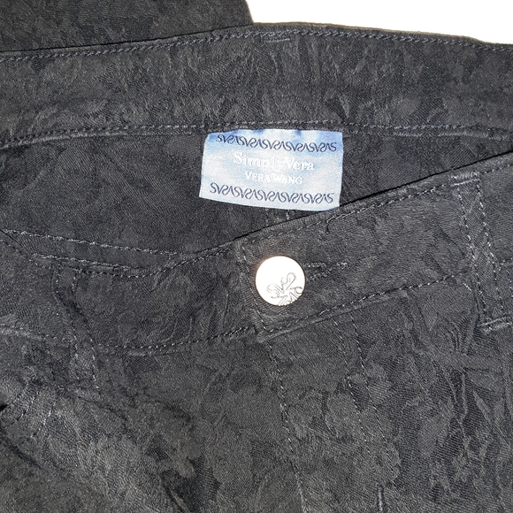 Vera Wang Jeans - Picture 2 of 3